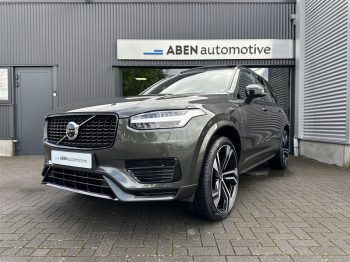 Volvo XC90 T8 AWD Recharge Plug-In R-Design 7-persoons (PANO|360|AUTOPILOT|LUCHTVERING|TREKHAAK|LEDER)