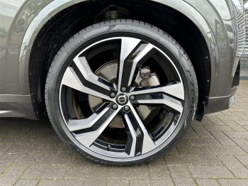 Volvo XC90 T8 AWD Recharge Plug-In R-Design 7-persoons (PANO|360|AUTOPILOT|LUCHTVERING|TREKHAAK|LEDER) full