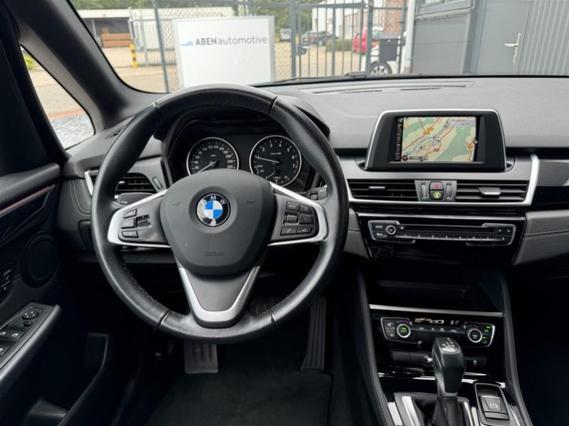 BMW 2 Serie Active Tourer 218i 136PK Executive Sport automaat (NAVI|SPORTSTOELEN|PDC|CRUISE) full